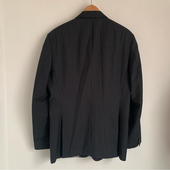 Hugo Boss Suit - Picture 8 of 16